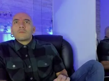 liam_harper__ — GOAL: Sexy Dance [300 tokens remaining] Welcome to my room! #latino #Feet #cum #new #Master