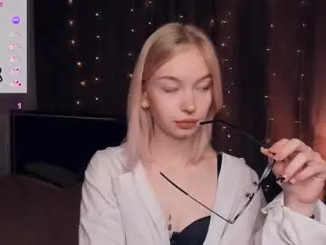 lidiaklemencic — Your hands squeezy my boobies<3  #teen #New #Shy #Skinny #18 [25 tokens remaining]
