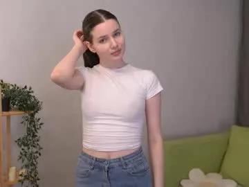 lil_esma — GOAL: if you're glad to see me :) Hi! I'm Esma <3 #new #18 #teen #young #shy [25 tokens remaining]