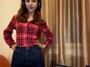 lilihalvorsen — Goal air kiss Hi, my name is Lina, I'm 18yo and #new #shy #18 #skinny #smalltits [10 tokens remaining]