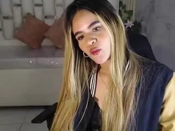 lilith4_s — GOAL: Flash tits [49 tokens remaining] Welcome to my room! #feet #natural #latina #ahegao #teen