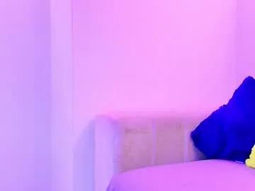 lilith_and_draven — GOAL: jerk off 5 min [200 tokens remaining] Welcome to my room! #cum #slim #squirt #couple #new #18 #smalltits