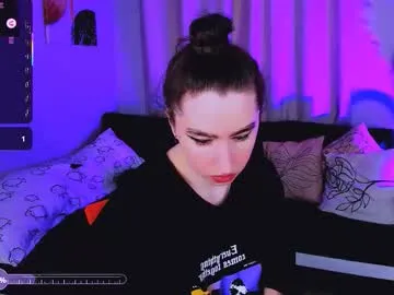 lily_xbaby — hiss TOPLESS #lovense #bigboobs #bigass #shy #hairy [72 tokens remaining]