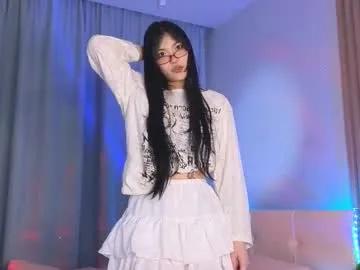 lina_cipollina — Ni hao! Im Lina and this is my crazy mind here, help find Peppa Pig's dad  /And the goal is: just a dance #new #18 #asian #skinny #shy [40 tokens remaining]
