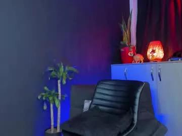 lincom_amith1 — GOAL: lick biceps [50 tokens remaining] Welcome to my room! #muscle #lovense #gay #latino #new