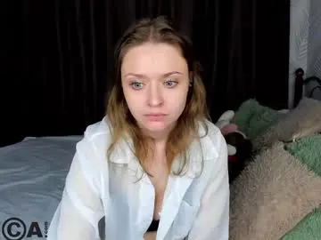 linda__bryant — show ass [5 tokens remaining]