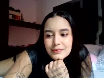 lindahamilton17 — Freechat on Chaturbate