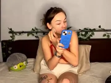 lindseytammo — Goal: Eye contact 1min close to camMy name is Kate, Welcome to my show. Will you advise me a movie? :) #bigboobs #young #teen #bigass #lovense [33 tokens remaining]