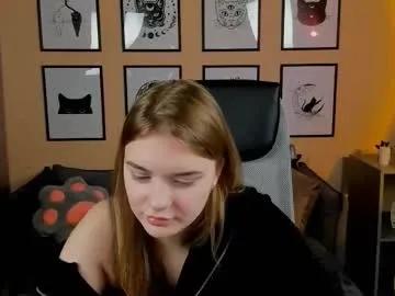 lisa_mitchel — GOAL: Slap my ass every 20 token [499 tokens remaining] I'am so stupid, could u help me honey? <3 #18 #blonde #bigboobs #bigass #new