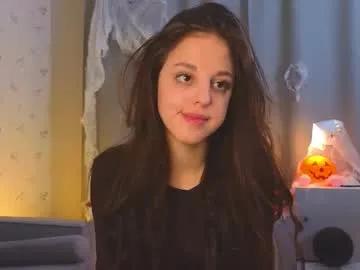 lisadalee — Touch my tits on my top LOVENSE LUSH ON| Call me Lisa!  #shy #18 #new #teen #squirt [33 tokens remaining]