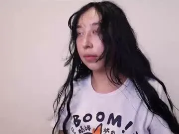 lizzy_kawuaii — miss  you 36 tokens/ PVT ON / Welcome again 25 tokens / / #bush #hairyarmpits #ANAL #hairy #asian [4444 tokens remaining]