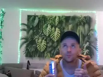 lll4lexlll — Freechat on Chaturbate