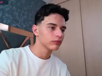 logan_madoox — Diamo ONHot u Naughty latin man #master #muscle #lovense #monstercock #cumshow