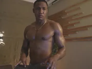 logan_varela — CUM  SHOW  #lovense #flex #feet #muscle #daddy [1377 tokens remaining]