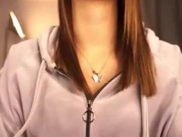 loiskapoi — #new g: take off bra^^ - Hello im Elza I'm 18 years old,  here im #shy #bigass #skinny #18 [35 tokens remaining]
