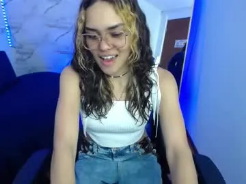 lola_bikers_m — GOAL: Sexy Dance [50 tokens remaining] Welcome to my room! I'm new here, I'm learning to have fun... can you help me? #latina #new #petite #lovense #teen
