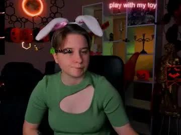lolly_tobi — GOAL: naked [2111 tokens remaining] Welcome to my room! my first goal #18 #blonde #shy #sph #new