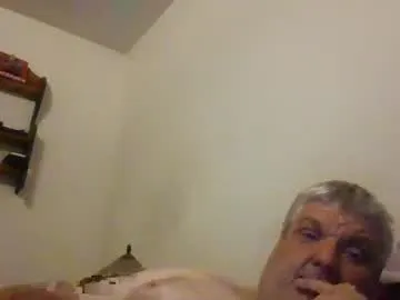 lonelytech72 — Freechat on Chaturbate