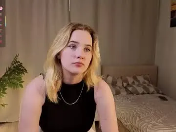 lorialocust — GOAL: jumping x 5 [9 tokens remaining] hi hi, im Vanessa! Welcome to my room where I'd be happy to entertain you! PVT OPEN #new #shy #18 #young #bigboobs