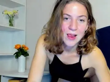 lost_moon — ClassicTicket: Show in progress.  Sex with cum <3 #pvt #18 #anal #feet #bigboobs. Tip 44 tokens to get your ticket.  Type /cmds to see all commands.