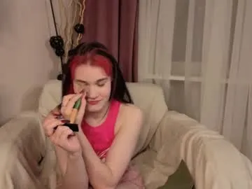louannbisignano — GOAL: underboobs [38 tokens remaining] Welcome to my room! #bigboobs #shy #mistress #young #goth