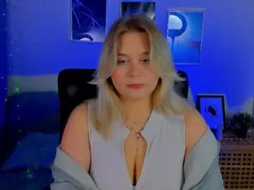 Chaturbate louisemous is Freechat louisemous —  ALL GOALS REACHED  Let's make this day incredible #18 #lovense #shy #new #skinny