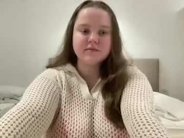 lovely___alice — Goal: extend my leave by +1 day #curvy #18 #bigboobs #bigass #natural