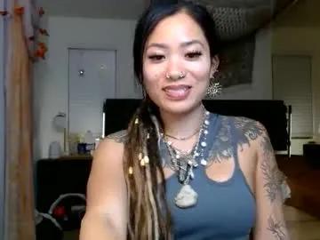 lovelyxmacii — lets vibe & play ! pvts open!  #lovense #new #anal #asian [5546 tokens remaining]