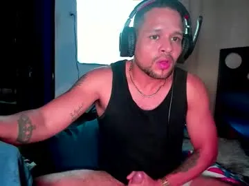 lucasgaeel — Tease horny naked [100 tokens left] #Bigcock #Muscle #Cum #hairy #Feet
