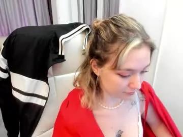 Chaturbate lucia_copper is Freechat lucia_copper — Lovense Lush  : Device that vibrates longer at your tips and gives me pleasures #Lovense #latina #natural #feet #pvt
