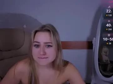 lulu___moon — GOAL: Sexy Dance [300 tokens remaining] make my day better! #feet #blonde #cutie #lovense #nonude