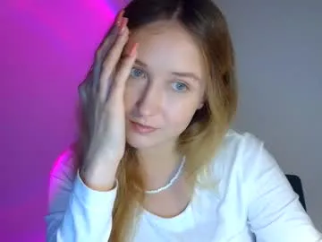 lulu_baby1 — Lulu_baby1's room #blonde #curvy #nonude #cuteeyes #australia
