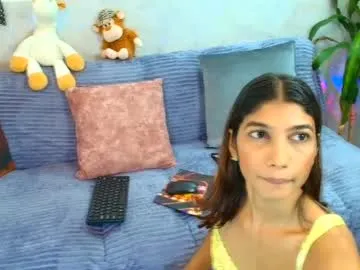 luna__logan — GOAL: cum facial [330 tokens remaining] yummy  #18 #new #anal #squirt