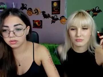 luna_blooming — GOAL: show panties [110 tokens remaining] Welcome to my room! #lovense #bigass #cute #blonde #bisexual