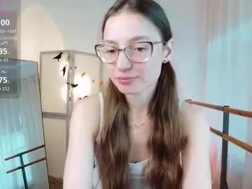 lunaray_ — handbra [22 tokens left] My name is Lin and I'm new here <3 hope I will be less shy here soon! #new #18 #skinny #teen #smalltits