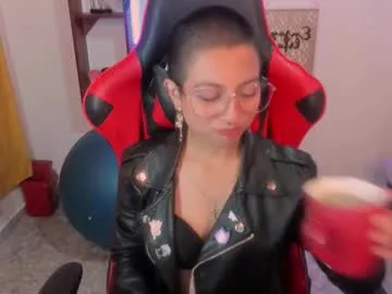 lunarichy — Sexy dance + Get Naked [222 tokens left] Wellcome, im Angela #teen #anal #squirt #18 #smalltits