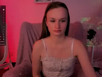 lunavibee — GOAL: tease in doggy style [42 tokens remaining] Welcome to my room! #new #18  #teen #daddy  #shy