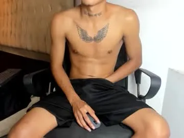 lunay_bigcock420 — hello I'm a hot boy  who wants to cum after the finish line. , #18 #cum #teen #skinny [616 tokens remaining]