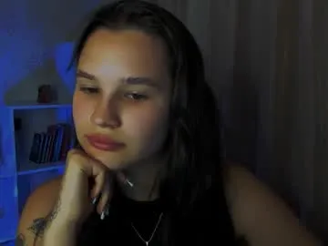 luvmeeow — for good mood  #dirtytalk #nonude #18 #brunette  [410 tokens remaining]