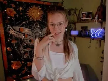 lyra_thenymph — [GOAL] Blow kiss^^ Heeey, I`m Lyra and i`m so glad to see you! #18 #shy #new #young #redhead [3 tokens remaining]
