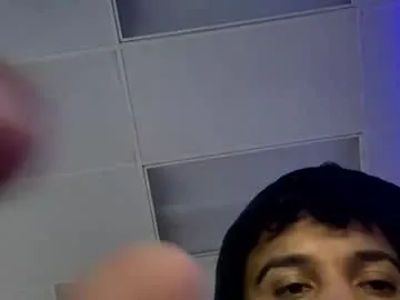 macalvarez415 — Freechat on Chaturbate