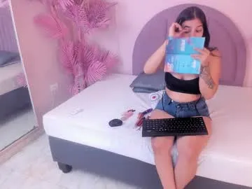 madyscarlett — I want you to discover all my body Tip Goal Full naked [111 tokens left] #squirt #bigboobs #18 #natural #shy