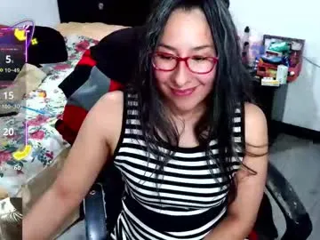 malishka_fox — GOAL: WATCH THESE TITS  [55 tokens remaining] #milf #mature #mistress #bigass #lovense