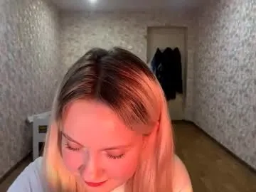 malkaoverocker — i'm Amelia and #new here #shy #skinny #blonde #18  Goal: How about i lower my shorts for you a bit [70 tokens remaining]