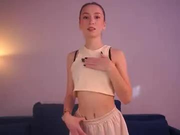 maragretchealsea — g:Licking my fingers close to the camera .  . My name is Eva! Let's be friends! #new #18 #teen #young #asian [38 tokens remaining]