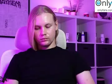 marcusjlahn — GOAL: remove shirt [125 tokens remaining] new ! #new #cum #uncut #student #young