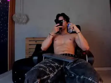 markuss___ — Sexy body, young man horny with a cock full of milk athletic and muscular body  GOAL:cum show in my legs #muscle #lovense #fit #fetish #uncut [1000 tokens remaining]