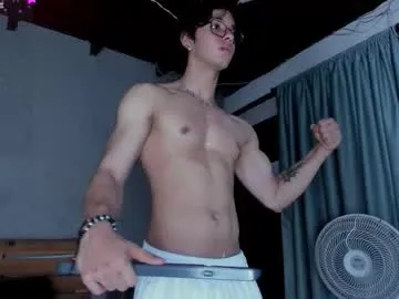 markuss___ — Sexy body, young man horny with a cock full of milk athletic and muscular body  GOAL:cum show in my legs #muscle #lovense #fit #fetish #uncut [975 tokens remaining]