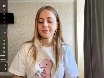 marlenagehlert — Goal:big smille) .Welcome, I'm Olivia, let's live this adventure together! #new #18 #bigboobs #young #blonde [2 tokens remaining]