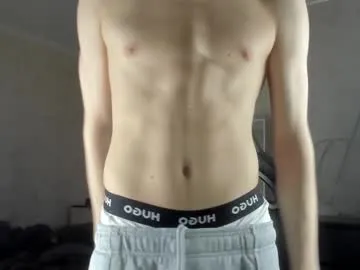 mason_jr — Show my soft dick [148 tokens left] #young #cum #18 #muscle #bigcock